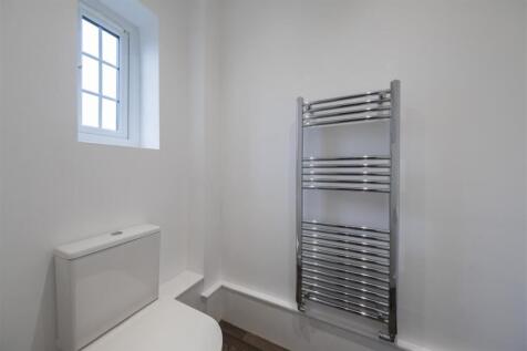 BIN3271-094.jpg