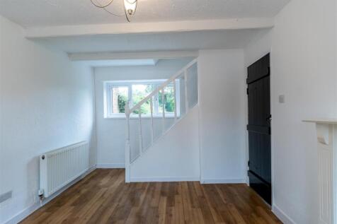 6 Stoneheys Lane-010.jpg