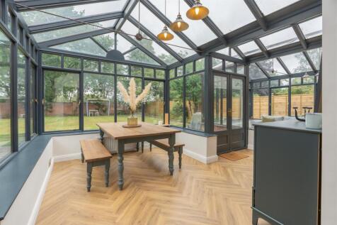 3 The Courtyard-8.jpg