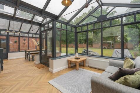 3 The Courtyard-12.jpg