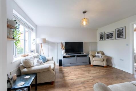 19 Thornley Green-010.jpg