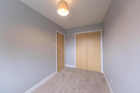 38 Foxhill Close-013.jpg