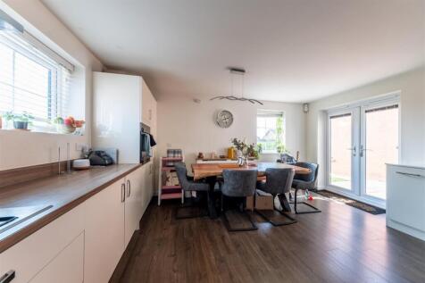 27 Medlock Street-002.JPG