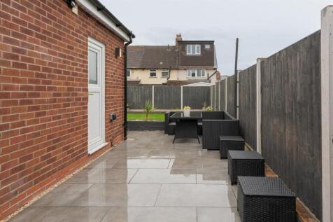 15 Turnberry Close-34.jpg