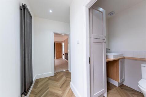 64 The Crescent-012.jpg