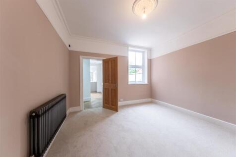 64 The Crescent-018.jpg