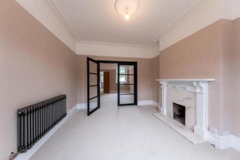 64 The Crescent-023.jpg