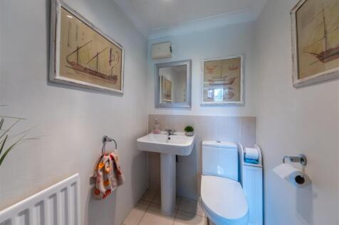 6 Warren Close-010.jpg