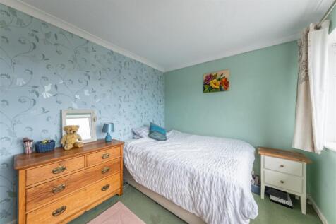 5 Moorlands Avenue-019.jpg