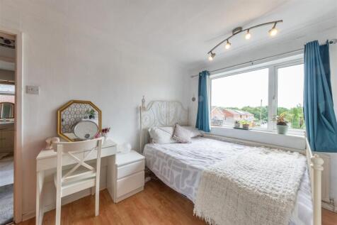 5 Moorlands Avenue-021.jpg