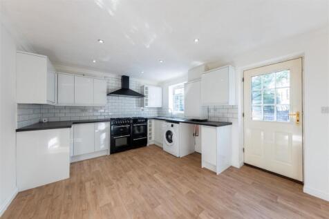 20 Chadwicke Close-023.jpg