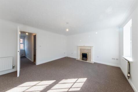 20 Chadwicke Close-013.jpg