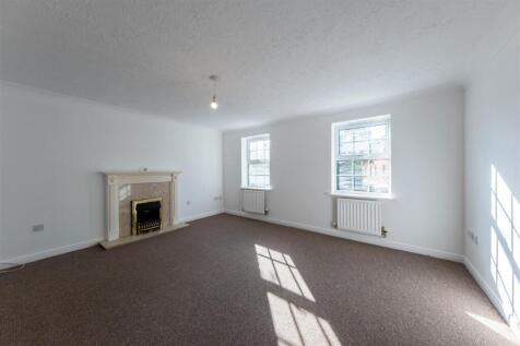 20 Chadwicke Close-011.jpg