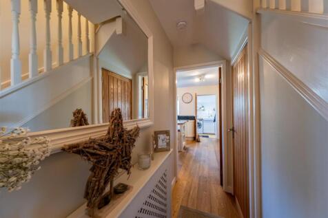 26 The Avenue-020.jpg