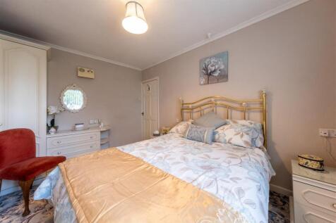 27 Eaton View-017.jpg