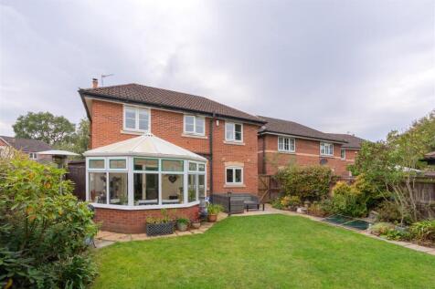 5 Abbots Mere Close-42.jpg