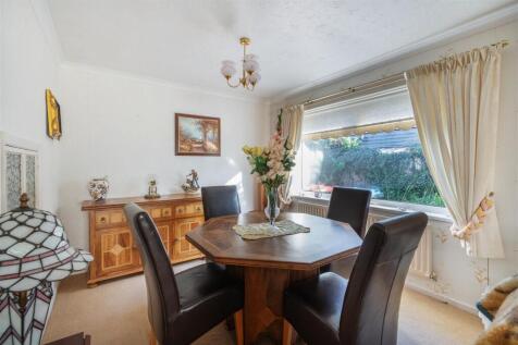 156 Station Road-10.jpg