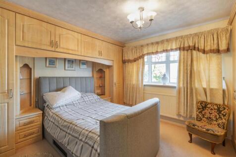 156 Station Road-20.jpg