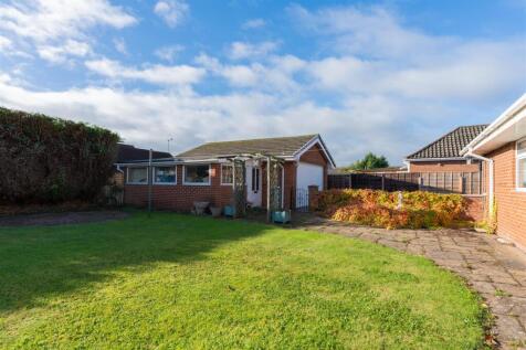 156 Station Road-32.jpg