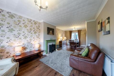 252 Swanlow Road-004.jpg