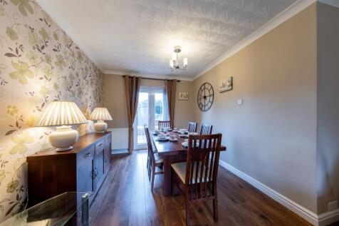 252 Swanlow Road-008.jpg