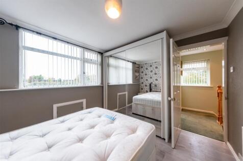 252 Swanlow Road-017.jpg