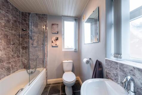 252 Swanlow Road-019.jpg