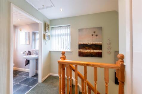 252 Swanlow Road-021.jpg