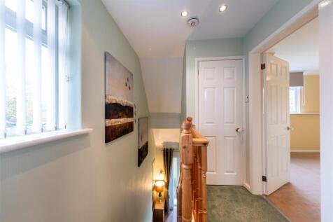 252 Swanlow Road-022.jpg