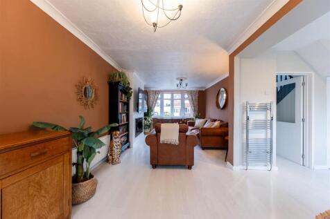 24 Limewood Crescent-010.jpg