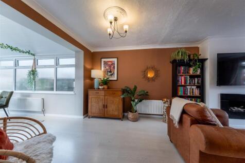 24 Limewood Crescent-011.jpg