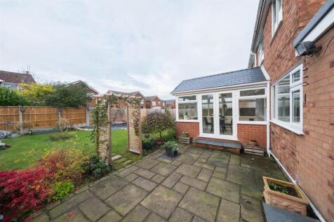 24 Limewood Crescent-032.jpg