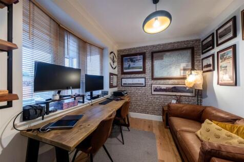 51 Weaverham Road-001.jpg