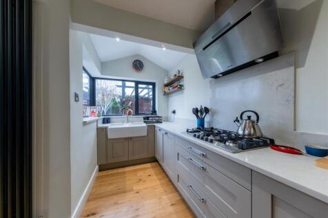 51 Weaverham Road-003.jpg