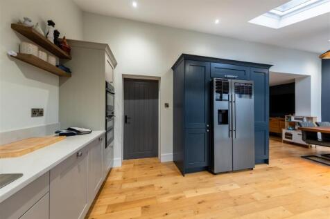 51 Weaverham Road-004.jpg