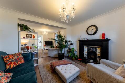 Eyton Cottage-007.jpg