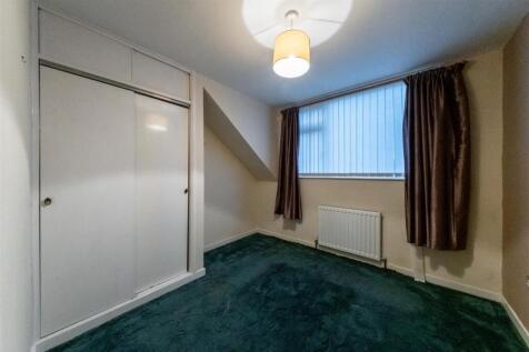 2 Cheryl Court-013.jpg