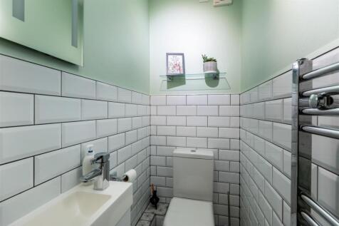 21 Peacock Avenue-015.jpg