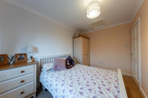 21 Peacock Avenue-032.jpg