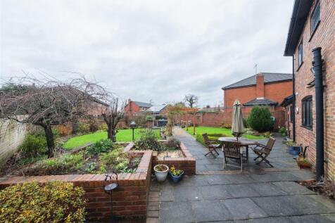 21 Peacock Avenue-039.jpg