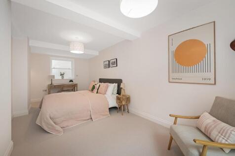 4. Bedroom 3.jpg
