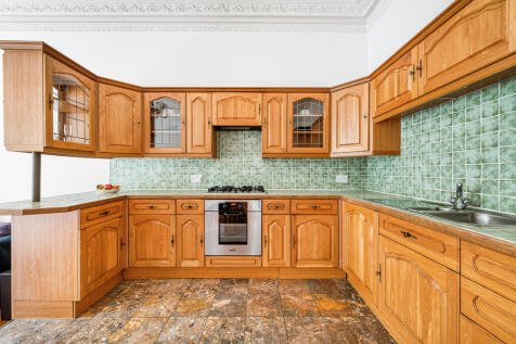 Kitchen 3