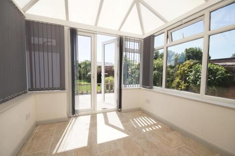 Sun Room/Conservatory