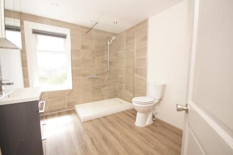 Family Shower Room