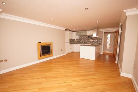 Reception Lounge &amp; Kitchen