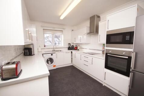 Modern Fitted Kitchen