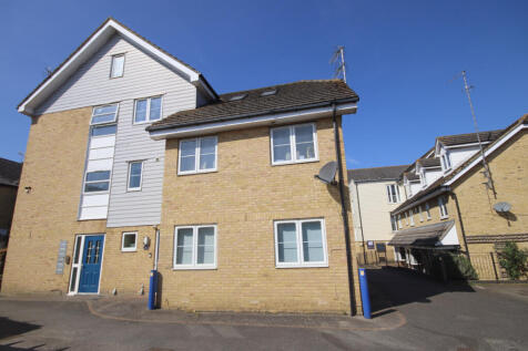 One Double Bedroom, Ground Floor Apartment, Alloc
