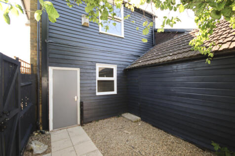 158 High Street Flat