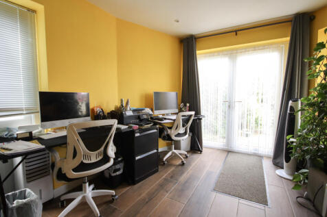 Office/Bedroom 4