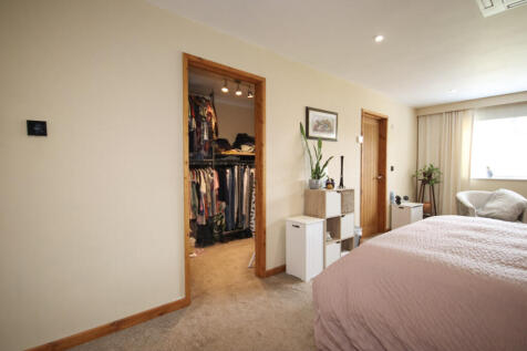 Walk in Wardrobe